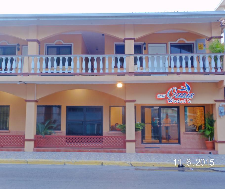 Uw Oasis Hotel La Ceiba Eksteriør billede