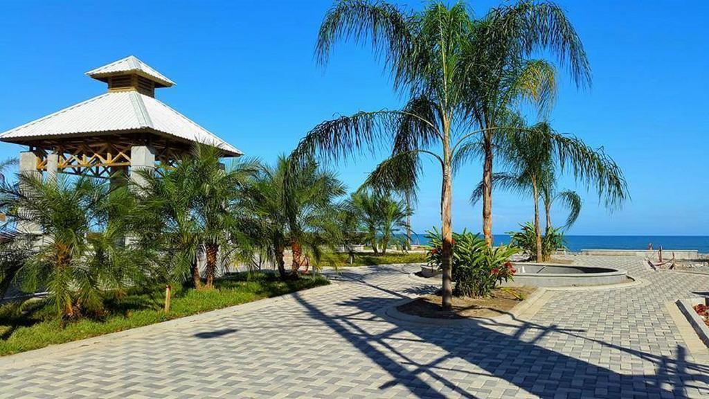 Uw Oasis Hotel La Ceiba Eksteriør billede