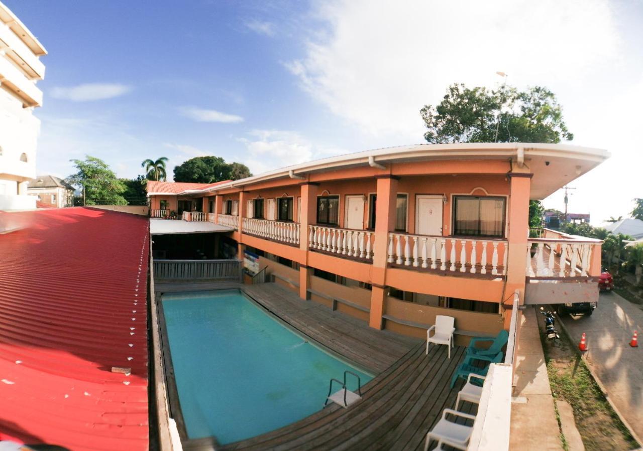 Uw Oasis Hotel La Ceiba Eksteriør billede